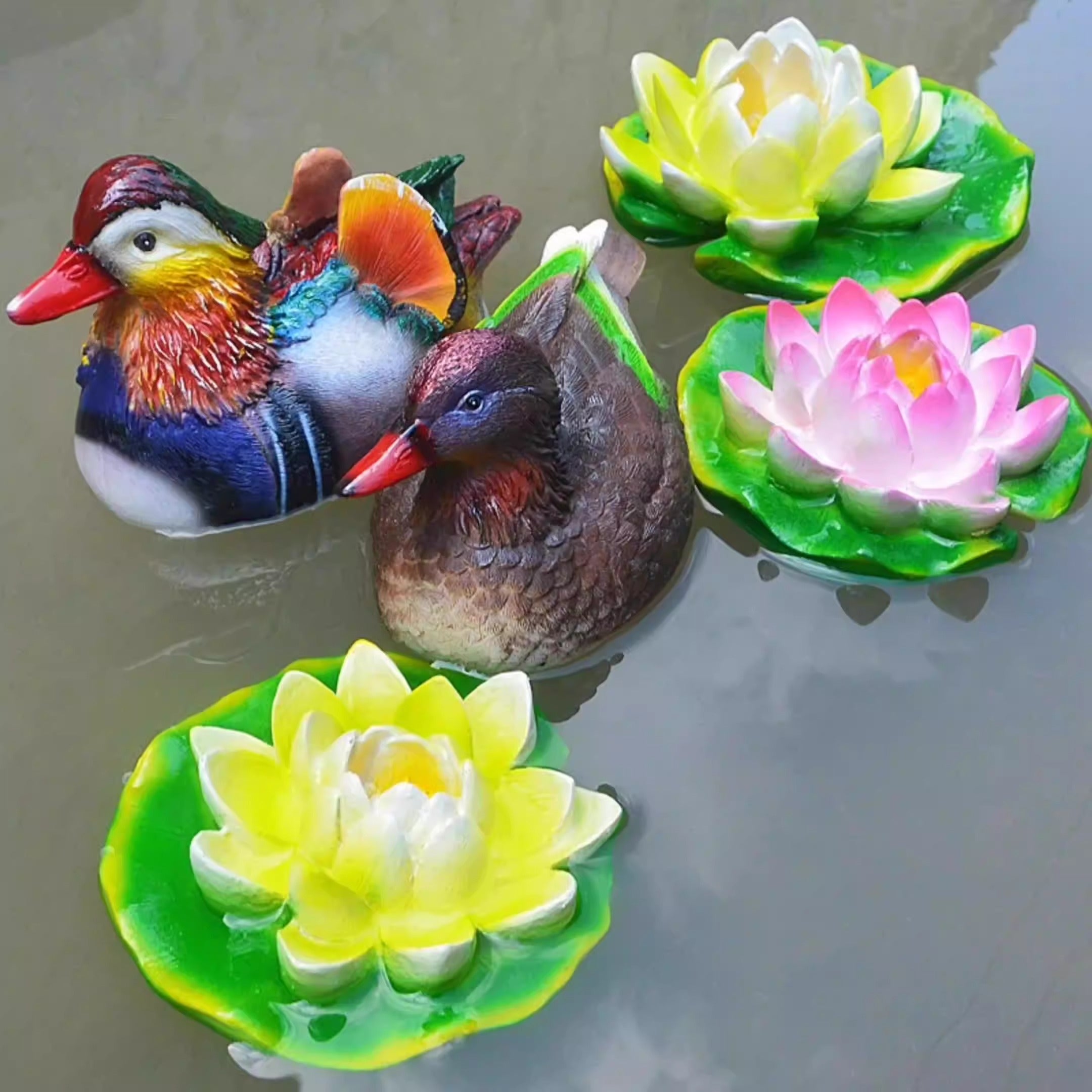 Floating Mandarin Duck Pond Decoration